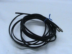 2 USED KEYENCE FU-6F PLASTIC FIBER OPTIC SENSORS - Picture 1 of 4