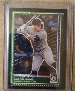 2025 Panini Donruss - Optic Aaron Judge #50 Circles Prizm Yankees  - Bild 1 von 2