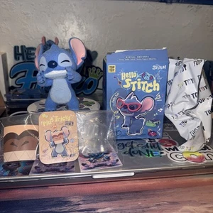 TOPTOY Disney HELLO Stitch Serie Blindbox Figur Geschenk Spielzeug - spielt Tricks 1/8 - Bild 1 von 10