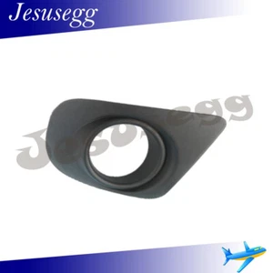 Right Front Bumper Fog Light Lamp Bezel For 2011-2018 DODGE JOURNEY CHRYSLER 200 - Imagen 1 de 6
