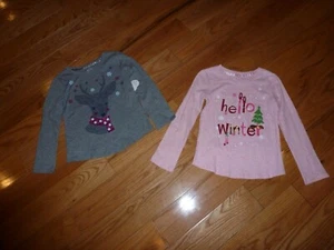 Mädchen 2er Set Langarmshirts grau Rentier & rosa Winter Größe 4-5 XS neu mit Etikett - Bild 1 von 2