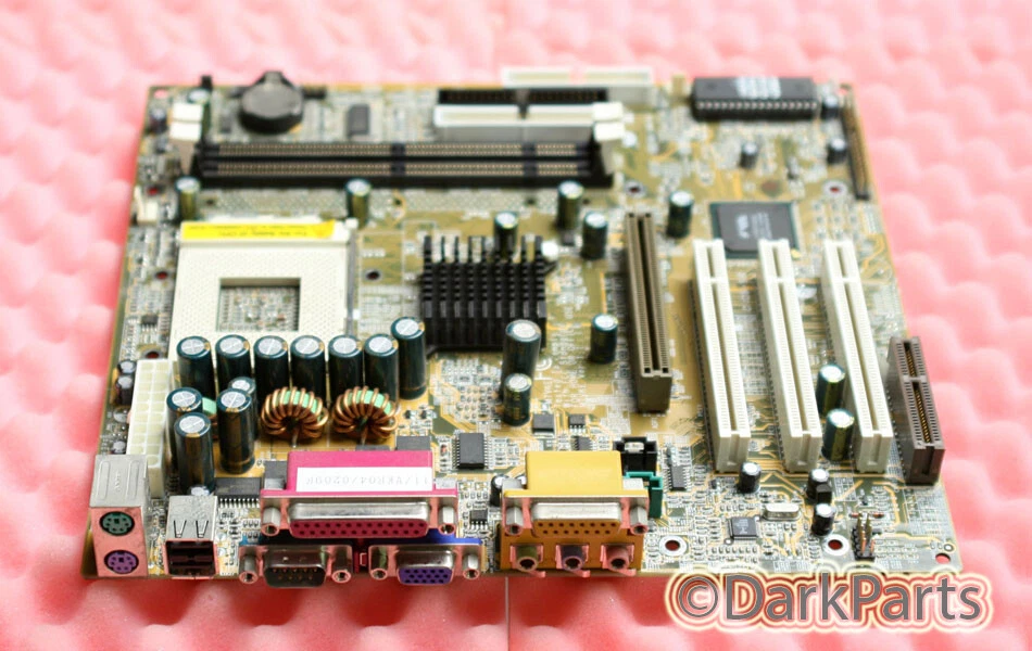 Biostar M7VKE Socket 462 A Motherboard - Image 1 of 1