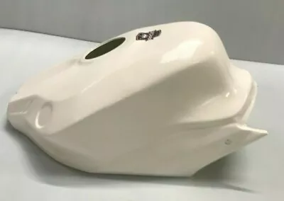 Cover Tank SBK Elongated Case Tank Cover Yamaha YZF R1/M 2015-2019 MADE IN WOVEN - Image 1 of 3