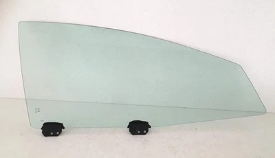 Dodge Intrepid/Chrysler Concorde 98-00 Front Right Passenger Window Glass - Image 1 of 2