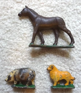 3 Vintage Grey Iron 1930s Farm Animals, Horse, Pig, Dog - Picture 1 of 2