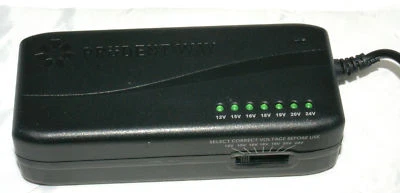 Laptop Universal AC Adapter Power Supply Charger 19V DC - Image 1 of 4