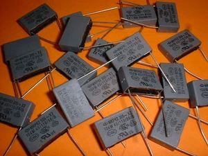 20x 100nF / 305VAC MKP-Kondensator MKP62 RM 15mm - Bild 1 von 2