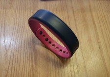 Garmin Berry Vivosmart Fitness Tracker Without Charger