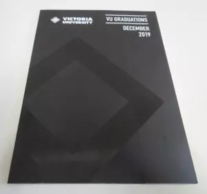 Victoria University - Programa de graduaciones - Melbourne - 4 páginas - diciembre de 2019 - Imagen 1 de 10