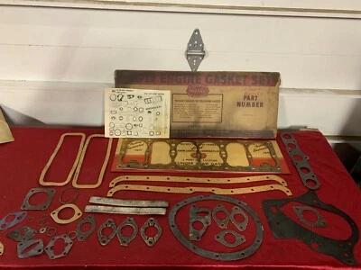 CONJUNTO DE JUNTA DE MOTOR MOPAR 1064744 ROYAL WINDSOR NOS 49-54 DESOTO / CHRYSLER 251CI - Imagem 1 de 4