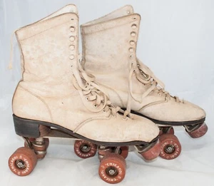 Vtg White Chicago Custom Roller Skates Size 7 - Picture 1 of 11