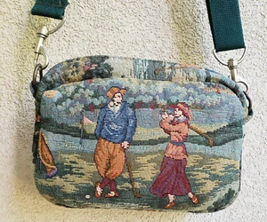 Vintage Tapestry by Holdings Fine Accessories Golf Sport Embroidered Zipper Cros - Picture 1 of 9