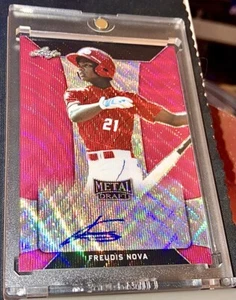 👀SUPER RARE📈2018 Metal Baseball Freudis Nova Pink Wave RC AUTO🔥SSP /10💥HOT💥 - Picture 1 of 3