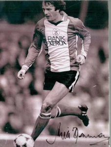 Mick Channon Signed 6x8 Photo - Picture 1 of 3