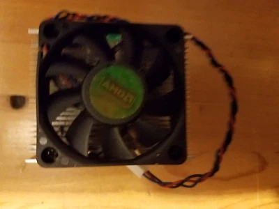 AMD CPU Cooling Fan Heatsink 3PIN Socket A 462 - Image 1 of 4