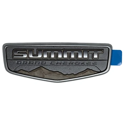 OEM 2015-2022 Jeep Grand Cherokee Summit Nameplate Emblem 68236148AA - Imagem 1 de 2