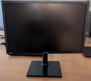 Samsung S24E650 - Bild 1 von 3