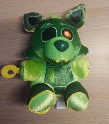 Funko Five Nights At Freddy's AR Special Delivery Radioactive Foxy Plush (Fnaf) - Imagen 1 de 4