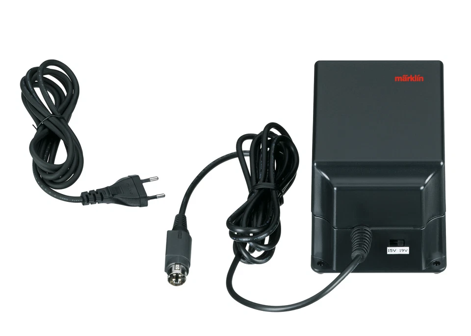 Märklin 60041 - Schaltnetzteil 230V/60VA NEU und OVP - Bild 1 von 1