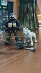 Mega Construx Bloks Call of Duty SEAL TEAM Dog Building Figure Model Doll Toy - Picture 1 of 2