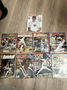 Lot Vintage Yankees Memorabilia verschiedene Sportzeitschriften - Bild 1 von 17