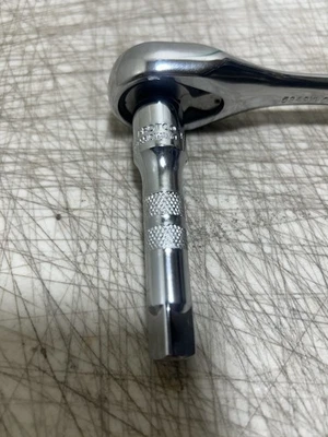 Proto 5249XLQR, trinquete de cabeza de pera de accionamiento de 3/8", 8-1/2" y 3 pulgadas Ext. Liberación rápida Foto 1 de 4