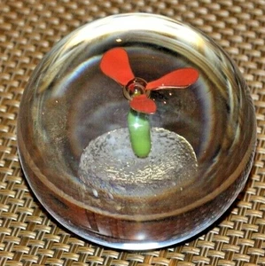 Svoboda Karlov Glass Paperweight Czech Republic Simple Flower Design Hand Made - Picture 1 of 10