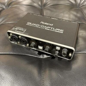 Roland UA55 Audio Interface USB Type QUAD-CAPTURE - Picture 1 of 3