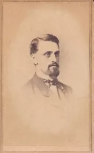 "Fotografia Vintage - CDV - Uomo Barbuto - Ritratto - 4""x2,5" - Foto 1 di 2