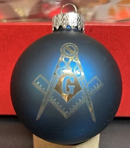 Libre Masón - Masónico - Bola de Vidrio 2.5 Pulgadas Adorno de Navidad. - Imagen 1 de 2