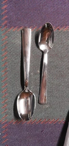 24 Modern America - Liberty Tischplatte - Platzlöffel & Teelöffel - NEU 2. - Bild 1 von 3