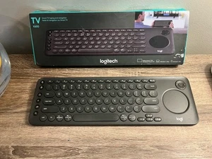 Logitech K600 Wireless Smart TV Keyboard - Photo 1/3