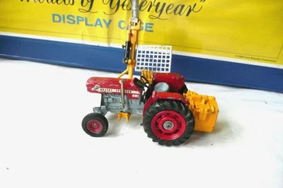 VINTAGE CORGI FARM MODEL 73 MASSEY FERGUSON 165 WITH SAW ATTACHMENT 1970-73. - Image 1 of 4