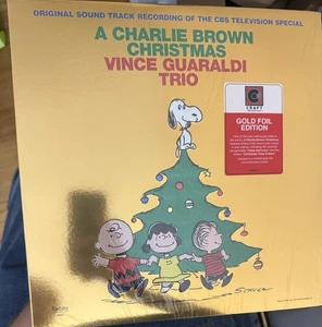 A CHARLIE BROWN CHRISTMAS VINCE GUARALDI TRIO GOLD FOIL EDITION HYPE LP - Imagen 1 de 2