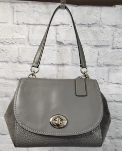 Bolso de hombro Coach Faye de cuero gris y gamuza - Imagen 1 de 18