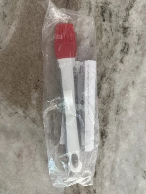  New Pampered Chef Silicone Basting Brush 1755  - Image 1 of 2