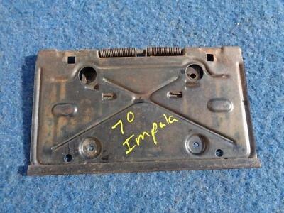 1970 Chevy Impala REAR TAG BRACKET  Bel Air Caprice Foto 1 de 4