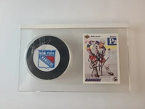 Brian Leetch New York Rangers Autographed Signed Puck And Upper Deck Card 91-92 - Picture 1 of 6