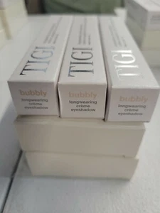 TIGI Long Wearing Creme Eyeshadow bubbly color - Picture 1 of 1