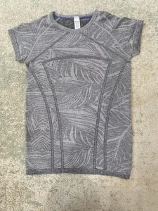 Ivivva by Lululemon Gray Size 14 Short Sleeve Shirt Swiftly Fly Tech Seamless - Picture 1 of 6