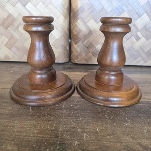 Holz Kerzenhalter 4,5" x 5" Holz Kerzenhalter Traditioneller Stil 2er Set - Bild 1 von 6