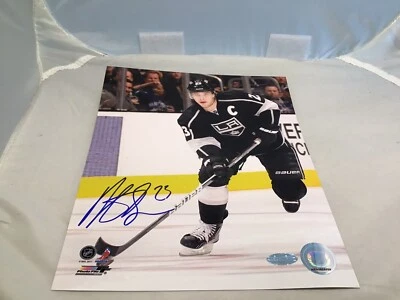 Foto autografada por Dustin Brown Los Angeles Kings 8x10. Certificado de autenticidade Steiner Sports 1A - Imagem 1 de 4