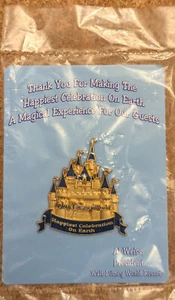 Disney Pin Happiest Celebration On Earth Cast Exclusive Cinderella Castle 2005 - Picture 1 of 2