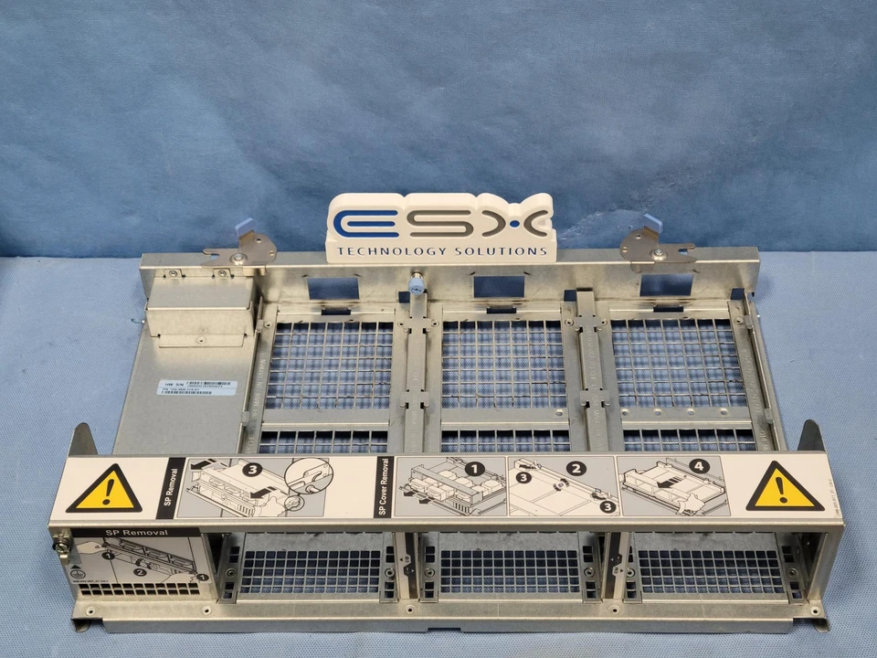 EMC Isilon Fan Cage Assembly for HD400 Series - No Fan Modules - 100-569-318-01 - Image 1 of 3
