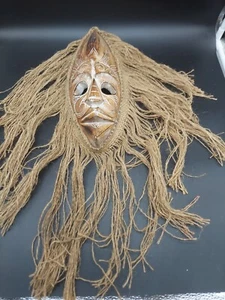 TOLLE STAMMESGESICHT (5" x 12 1/2") Holz & Seil Maske handbemalt Wanddekoration - Bild 1 von 7