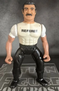 TOURNAMENT REFEREE 1984 Vtg REMCO Karate Kid 6" Action Figure Cobra Kai Laruso - Picture 1 of 9