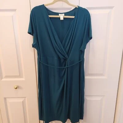 Motherhood Maternity Women's size 2X  Green Wrap Dress - Image 1 of 4