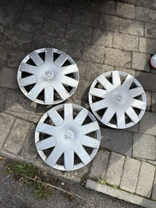 14” Peugeot 107 Wheel Trims X3 - Picture 1 of 4