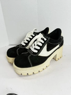 Zapatillas deportivas vintage sin límites talla 9 plataforma suela gruesa grunge años 90 Y2K Foto 1 de 4