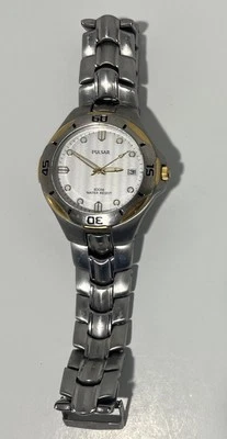 Pulsar Men’s Watch VX42-X019 Silver Band White Face. - Image 1 of 3